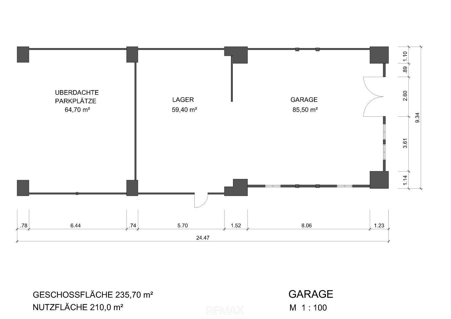 Grundriss der Garage mit überdachten Parkplätzen, Lagerfläche und geschlossener Garage.