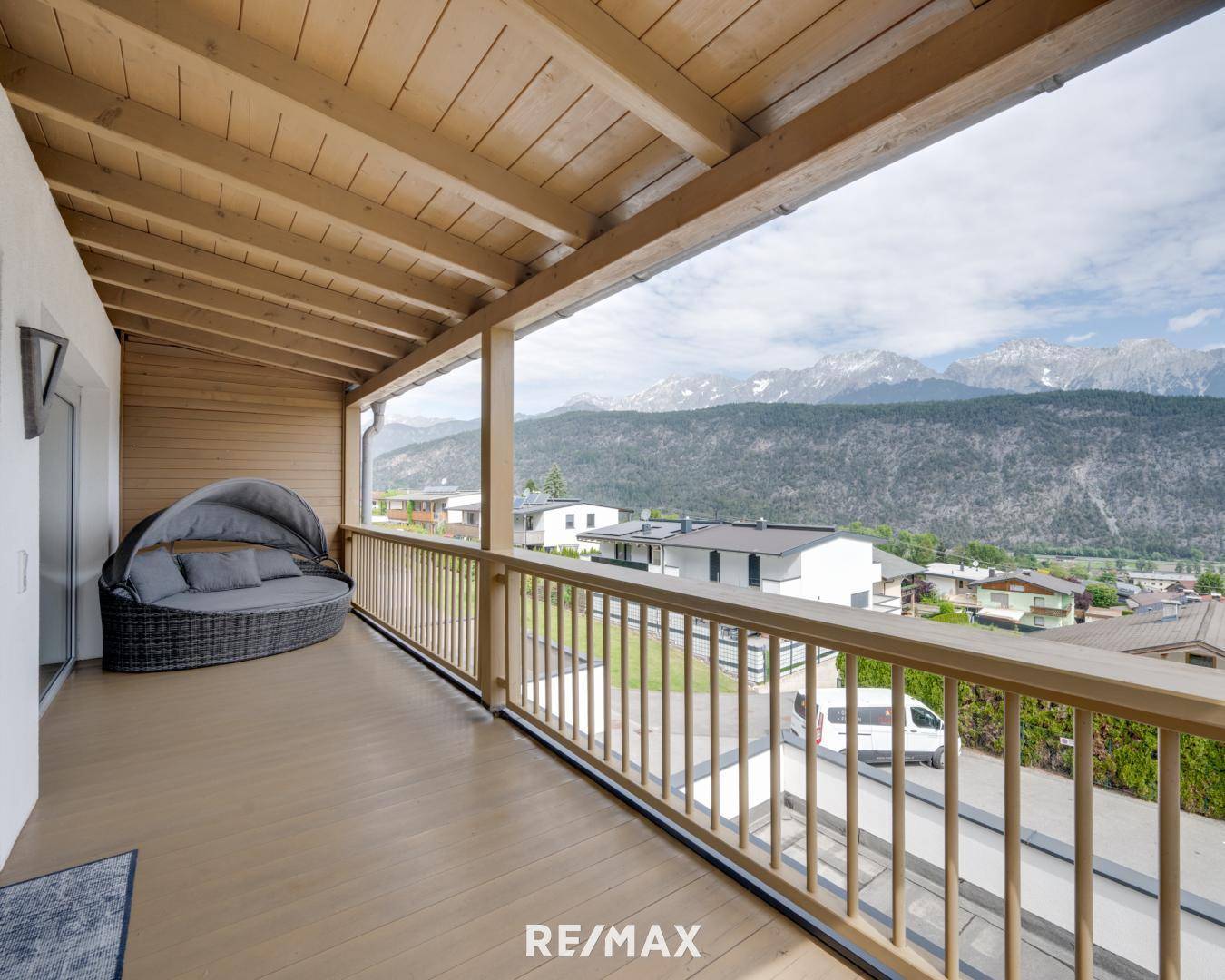 überdachter Nordbalkon