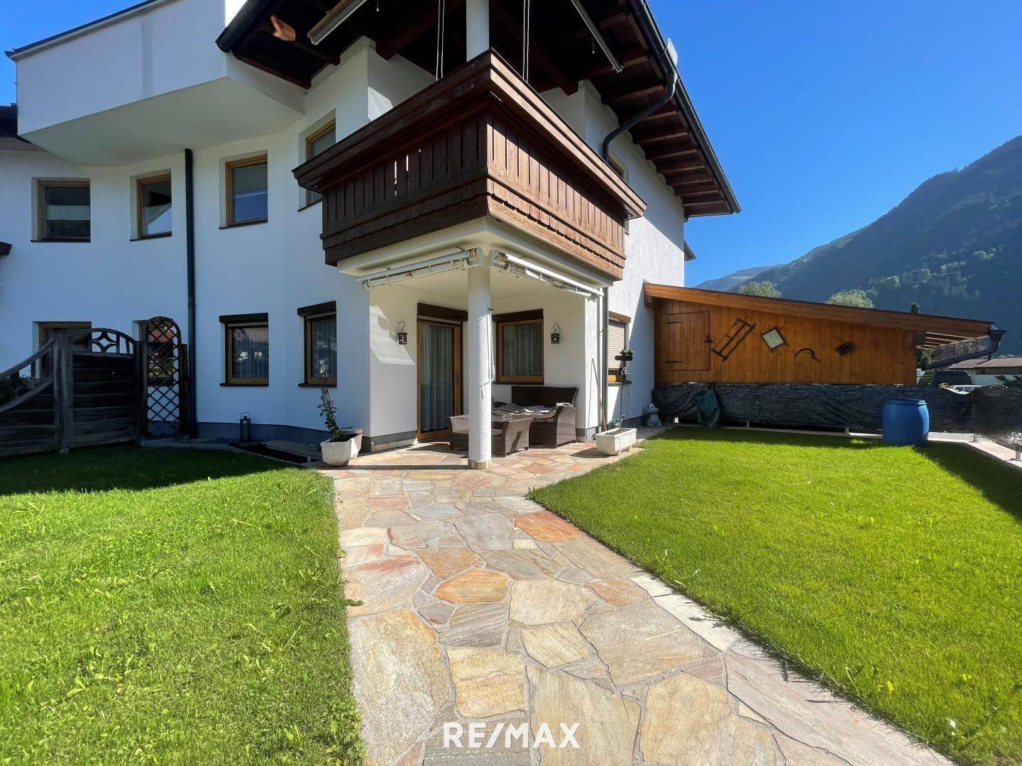 Wohnung Uderns -Garten mit Terrasse