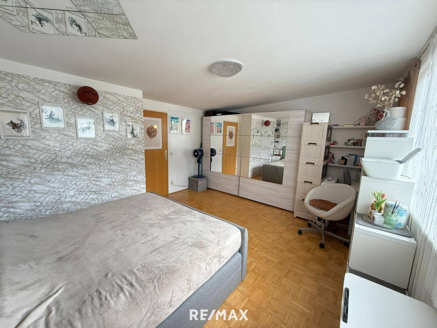 Schlafzimmer Obere Etage