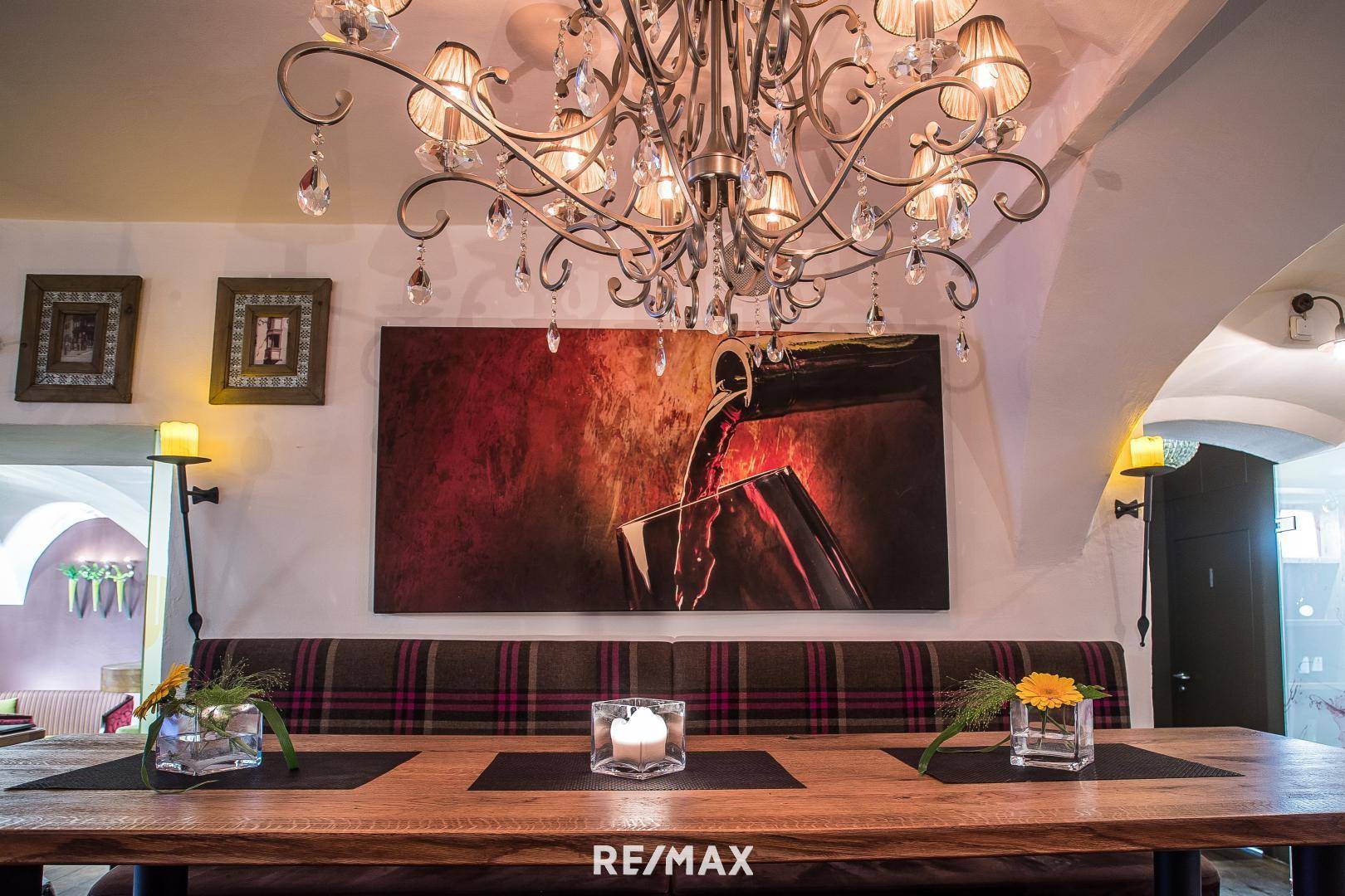 Jenbach Cafe Weinbar