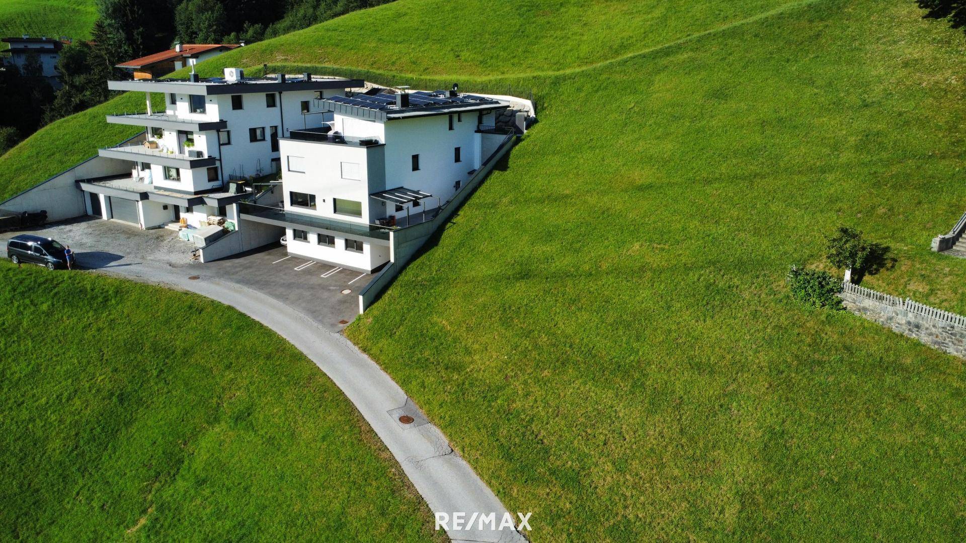 Unverbaubares Grundstück mit Raum für Wohnvisionen im Zillertal - „Naturnah. Weitblickend. Vielseitig “ - Ansicht 5