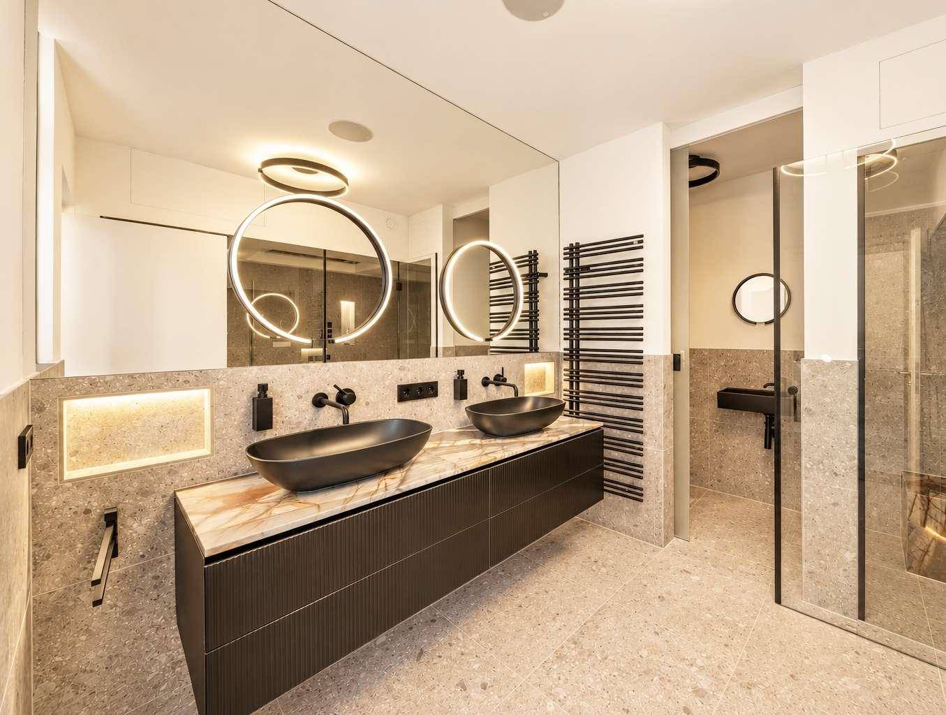 MASTER-BADEZIMMER