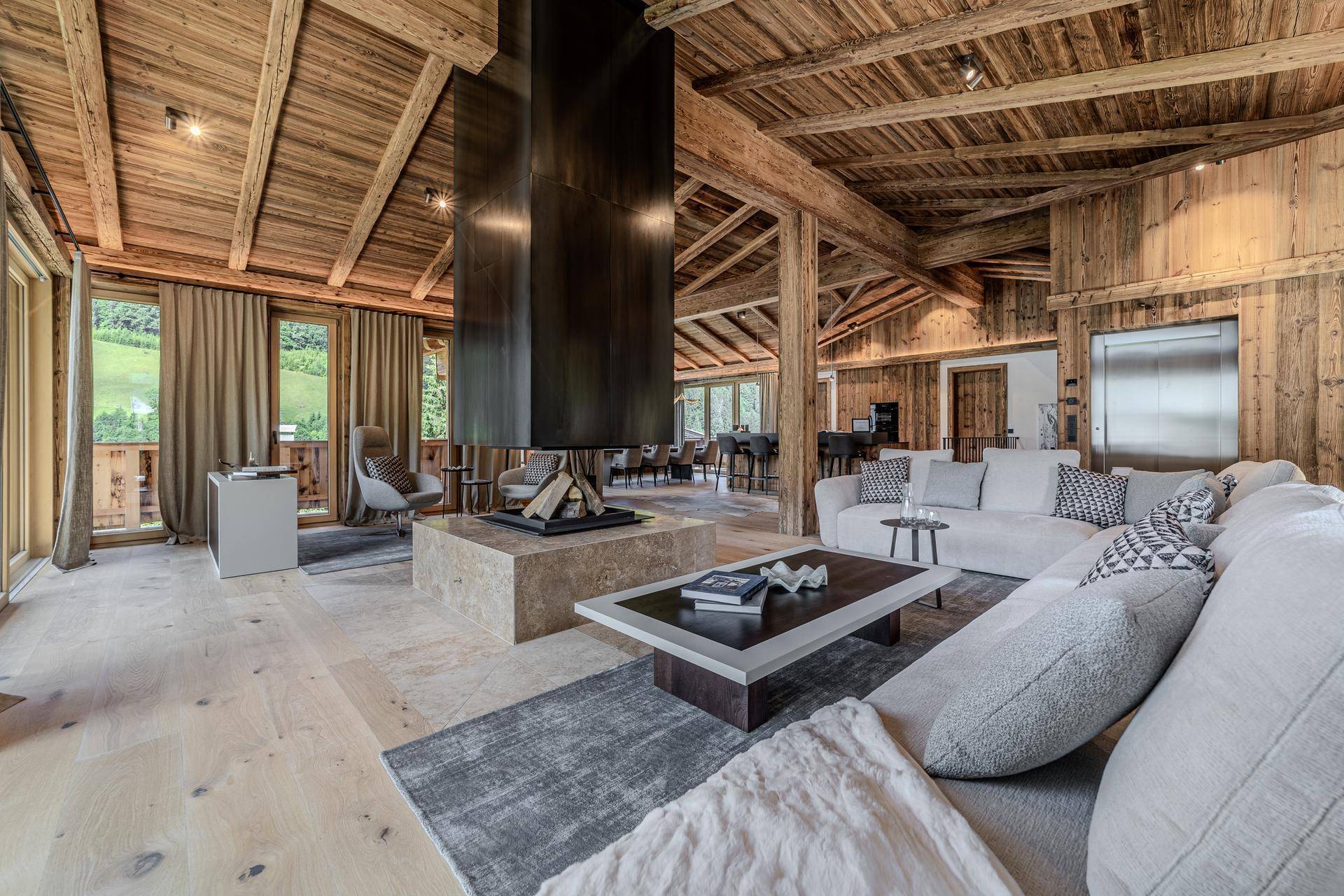Einmaliges Luxus-Chalet in Naturlage mit begehrter Teil-Freizeitwohnsitzwidmung - Ansicht 4