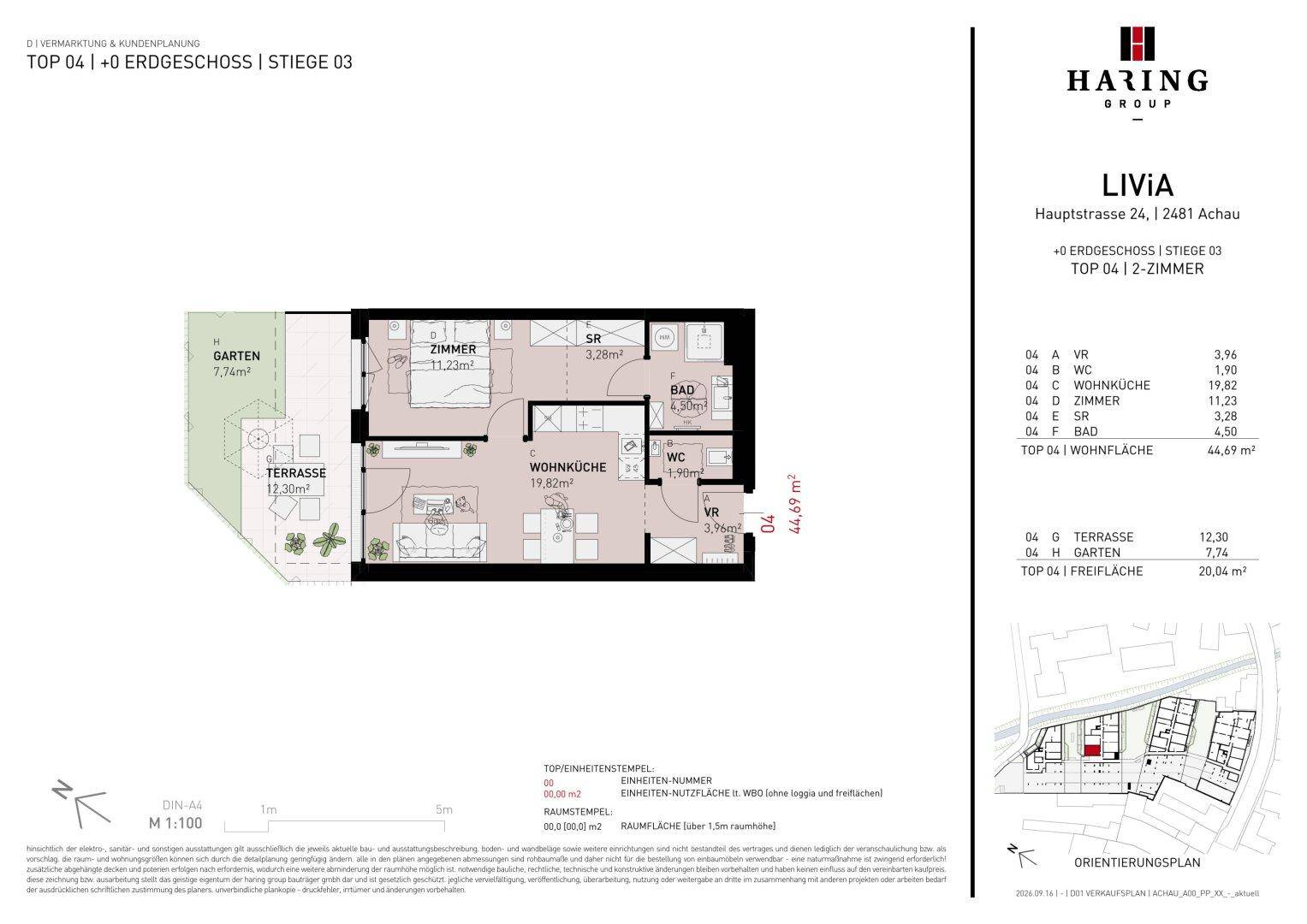 Grundriss der Erdgeschosswohnung TOP 04 mit Terrasse, Garten und offenem Wohnbereich.