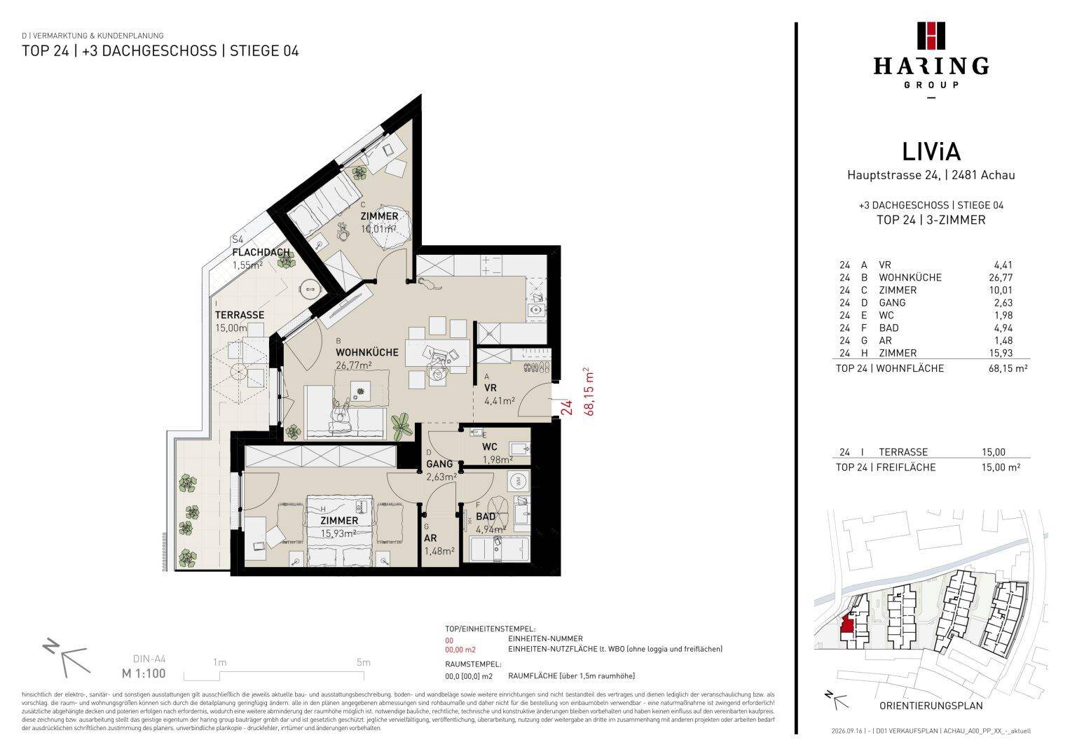 Detaillierter Grundriss einer Dachgeschosswohnung mit Terrasse und offenem Wohnbereich.