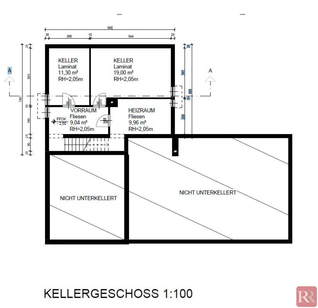 Grundriss des Kellergeschosses mit Kellerräumen, Vorraum und Heizraum.