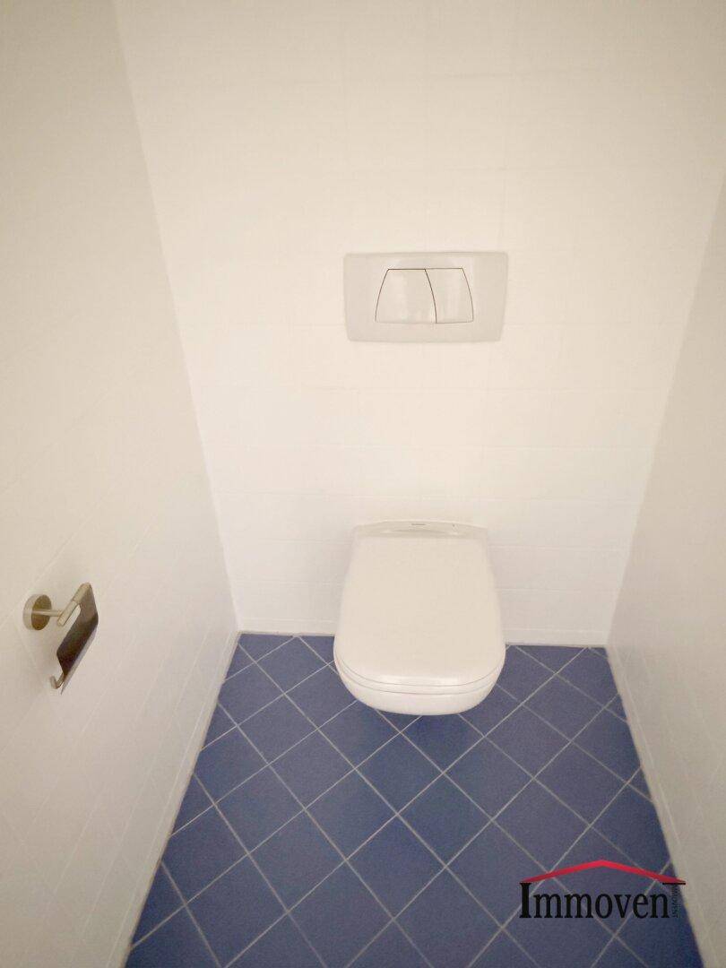 PROVISIONSFREI - SANIERT - ERSTBEZUG: eine sehr gut angelegte und helle 2-Zimmerwohnung im Dachgeschoss mit Eigengarten und zusätzlichen GOODIES! - Ansicht 5