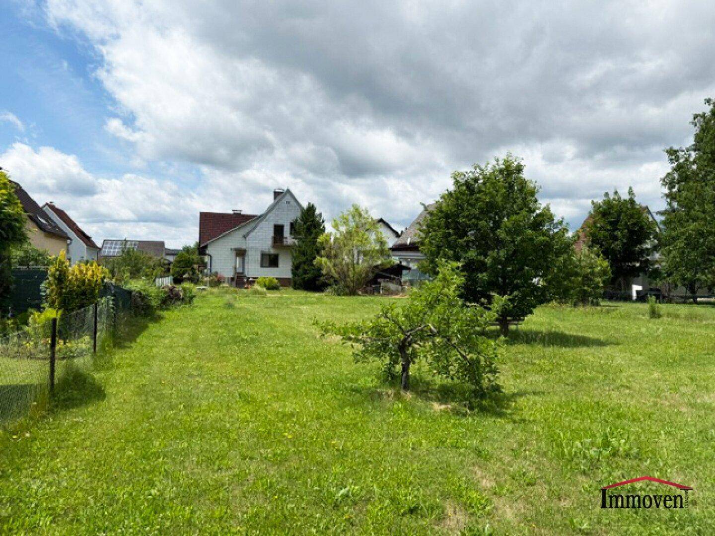 RUHELAGE - Älteres Haus mit großem Garten sucht neue Besitzer – pohled 4