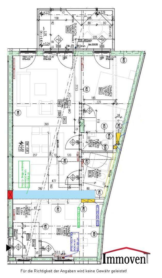 Detaillierter Grundriss der Wohnung mit Raumaufteilung und Balkon.
