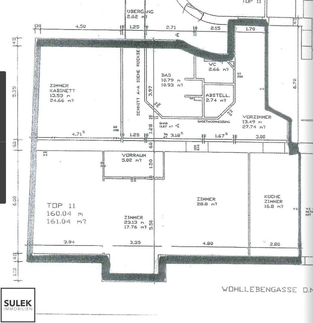 Grundrissplan einer Wohnung mit mehreren Zimmern, Bad, WC und Abstellraum.