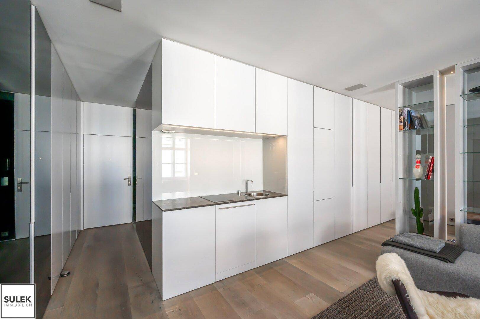 ab 1.8. : modern and fully furnited Loft-Apartment // top moderne und voll möblierte Loft-Wohnung // Naschmarkt - Widok 2