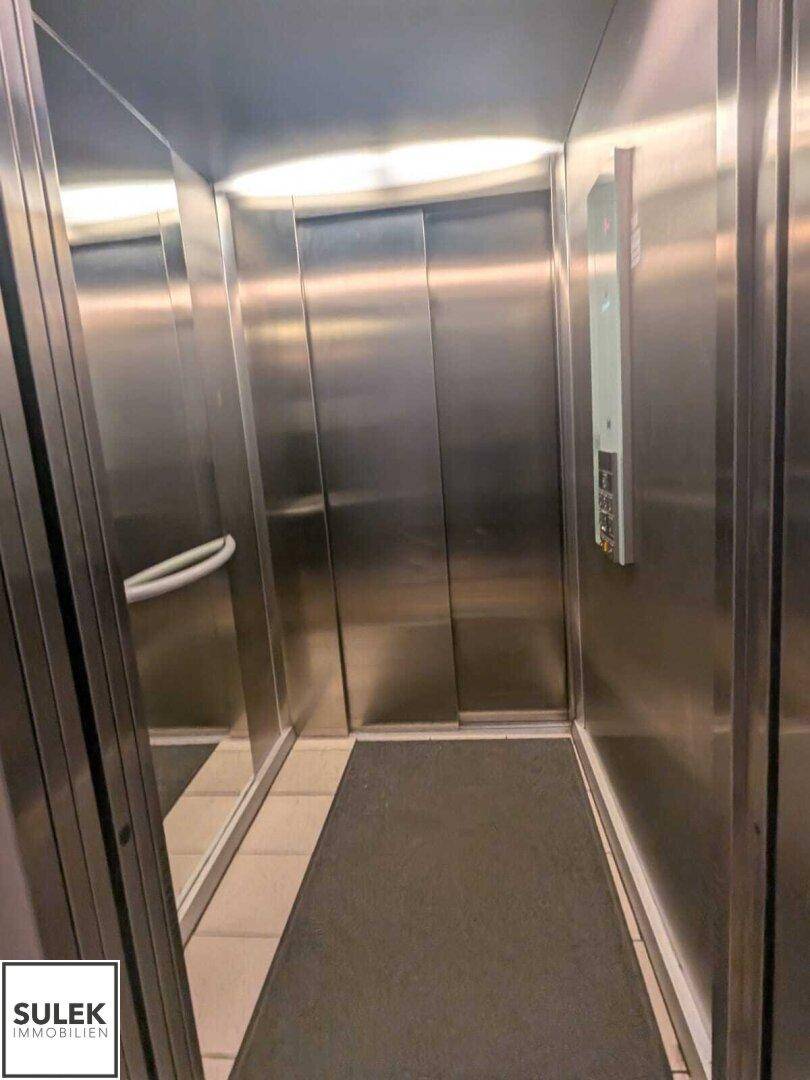 Aufzug