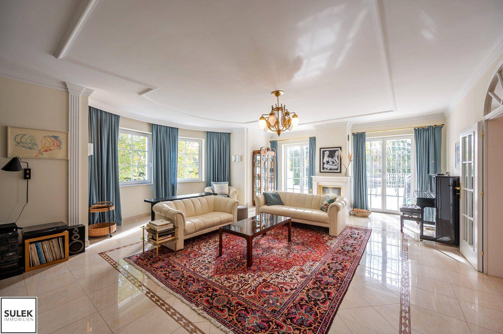 Traumhafte Villa mit historischem Flair, großem Garten, Pool, Sauna &amp; und vielem mehr! - Ansicht 4