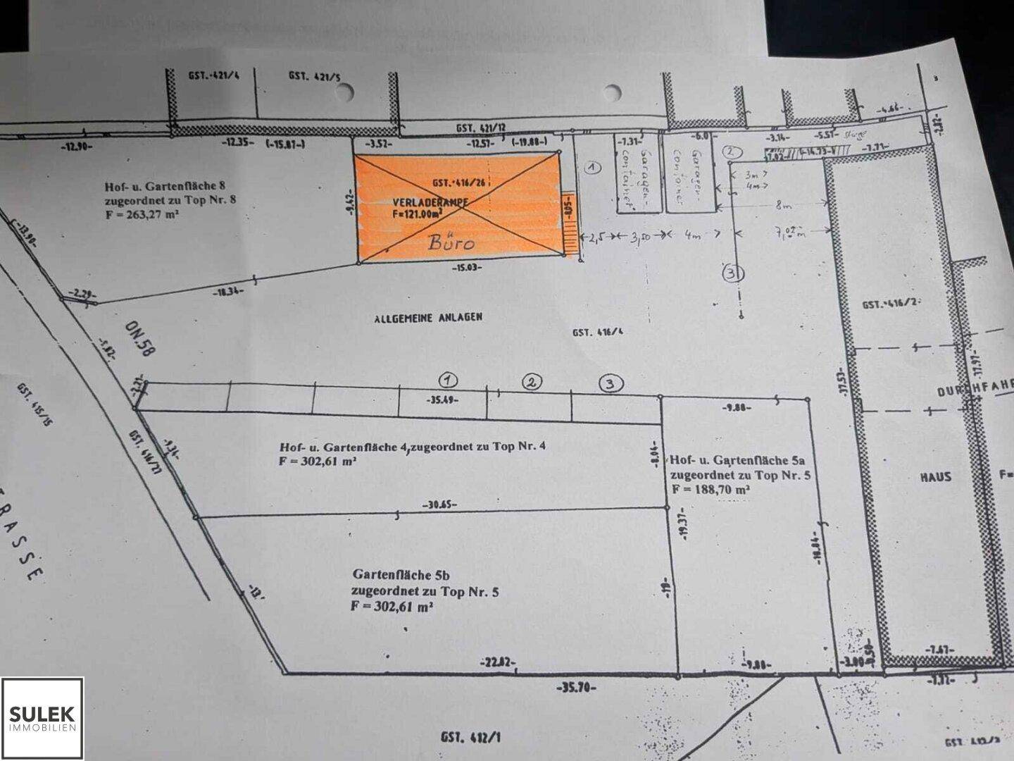 Grundrissplan des Grundstücks mit eingezeichneten Flächen und Abmessungen, inklusive Bürobereich.