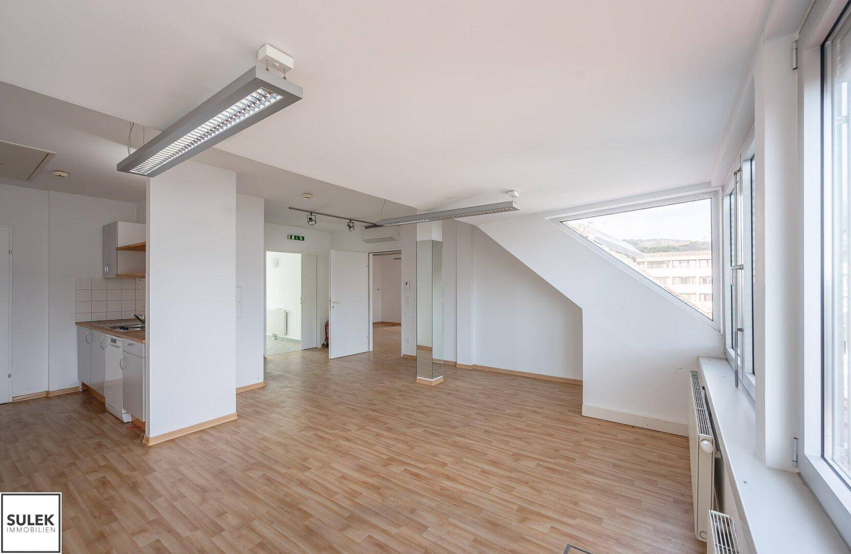 Neubau-Büro im Zentrum von Eisenstadt – klimatisiert, vis-a-vis Kongresszentrum – provisionsfrei - ab sofort verfügbar! – pohled 6