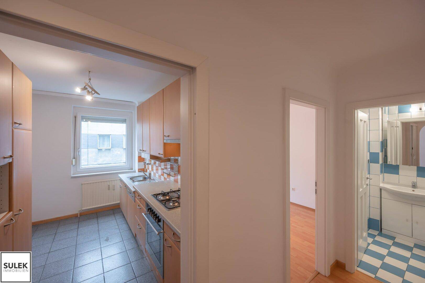 Ruhige 2-Zimmer-Hofwohnung nahe U1 | WG-geeignet - Ansicht 5