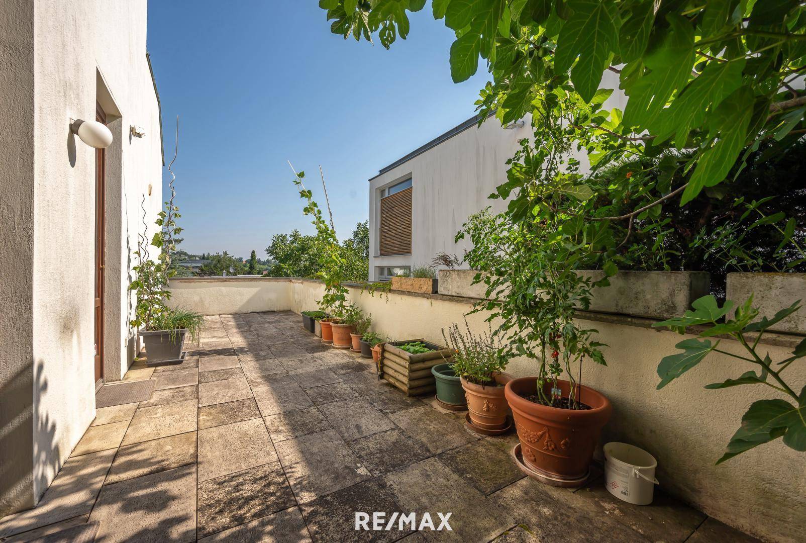 Terrasse vor der Küche