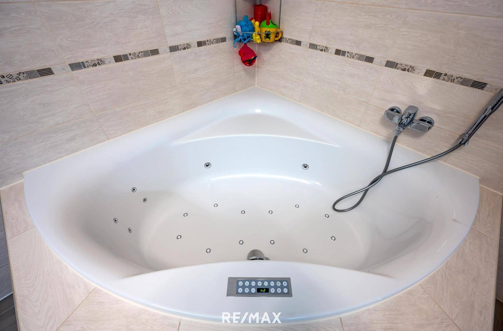 hochwertige Whirlpoolbadewanne