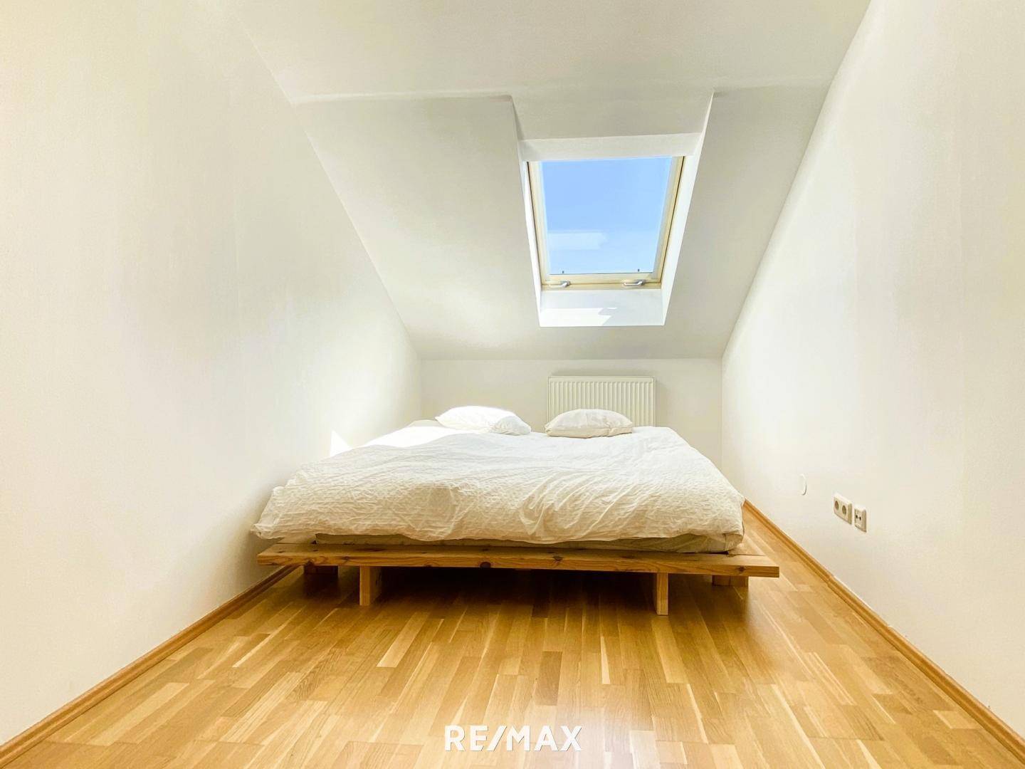 04 DG1 Zimmer 2