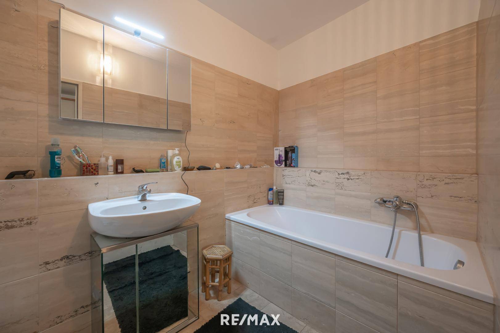 Badezimmer 1