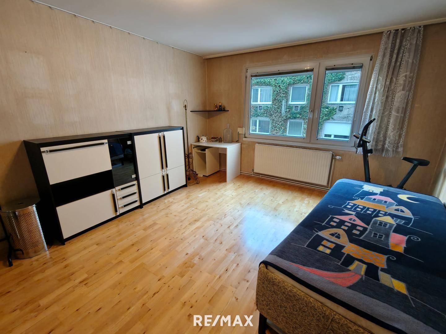 hofseitiges Schlafzimmer - Arbeitszimmer