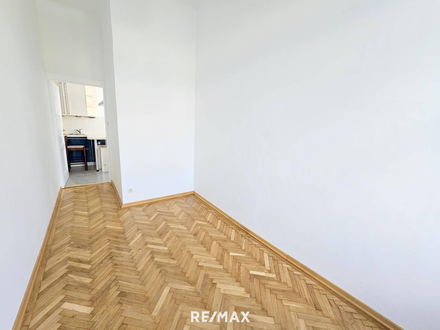Zimmer 4 zur Küche