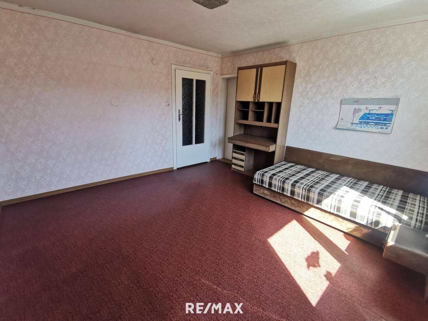 Zimmer 1 OG