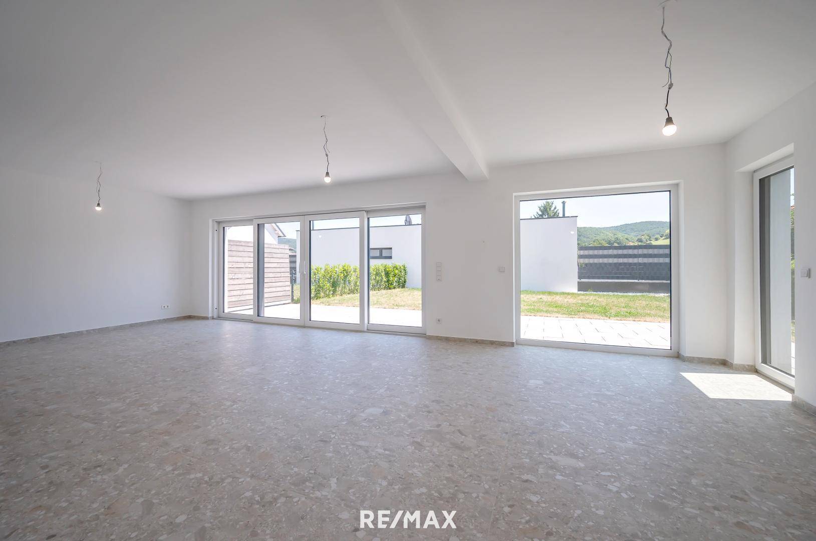 Wohnzimmer/Eßbereich/Küche