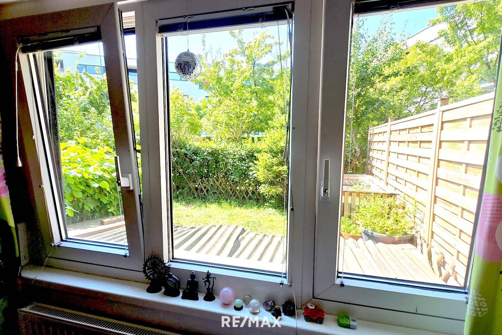 10 Gartenblick