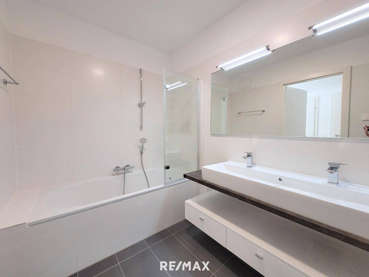 Elegantes Badezimmer
