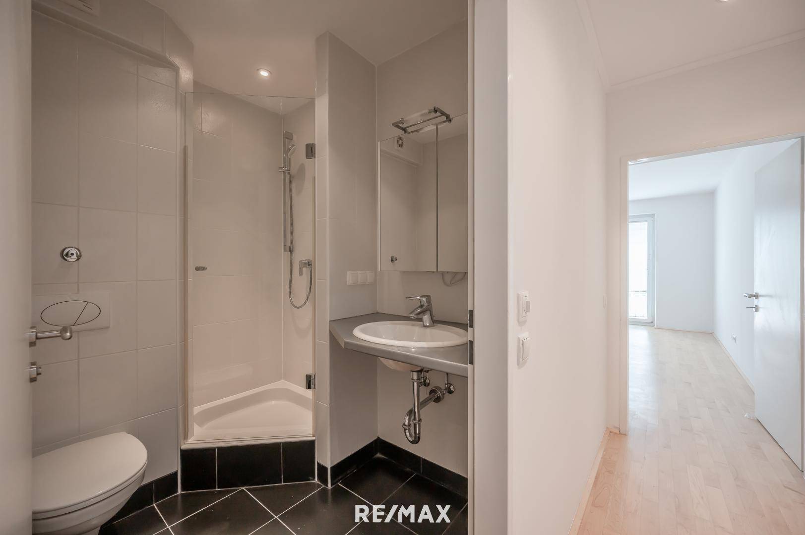 Badezimmer 1