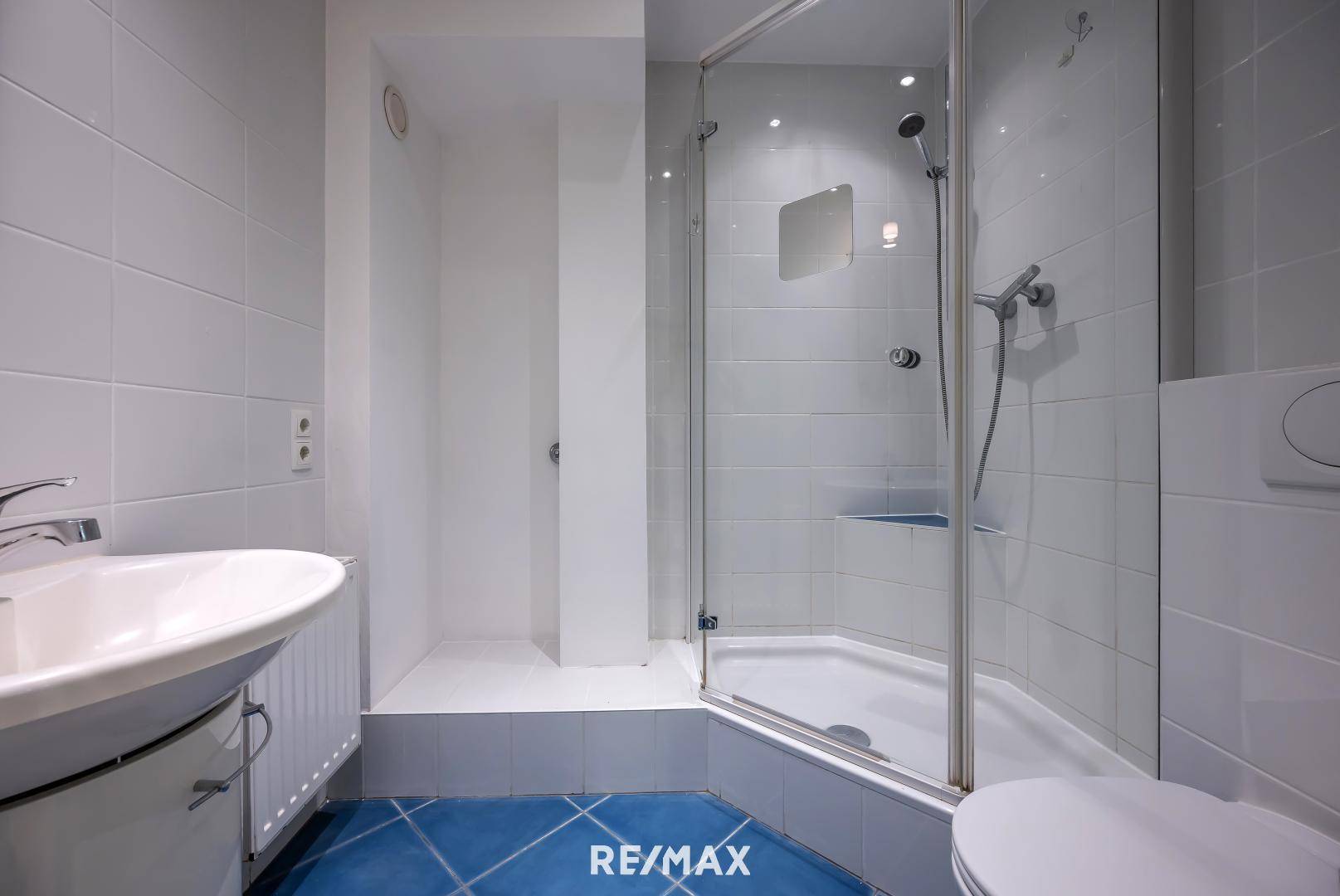 Badezimmer 2