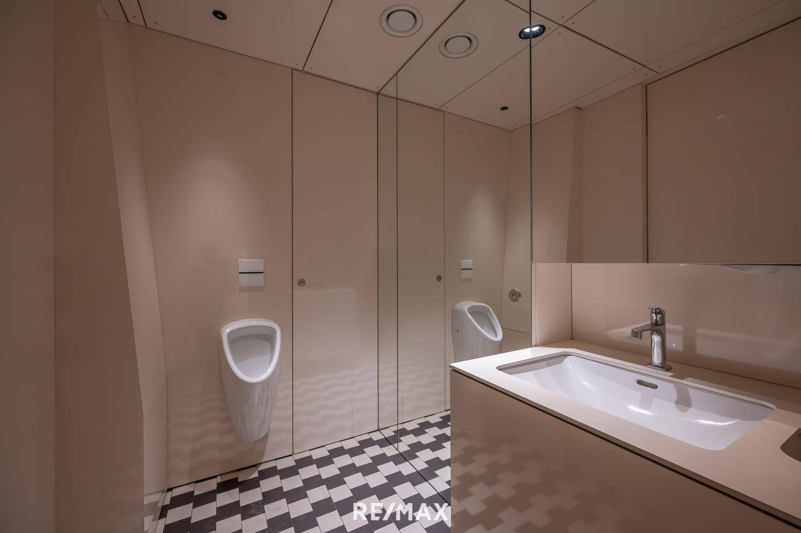 Männer Toilette
