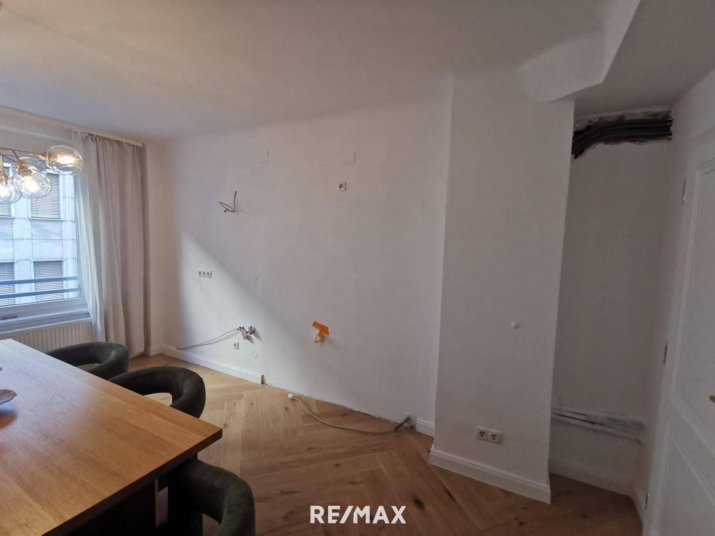 hier kommt in Kürze die neue Küche hin