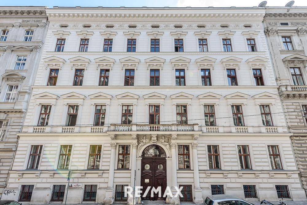 Denkmalgeschütztes Palais im Botschaftsviertel