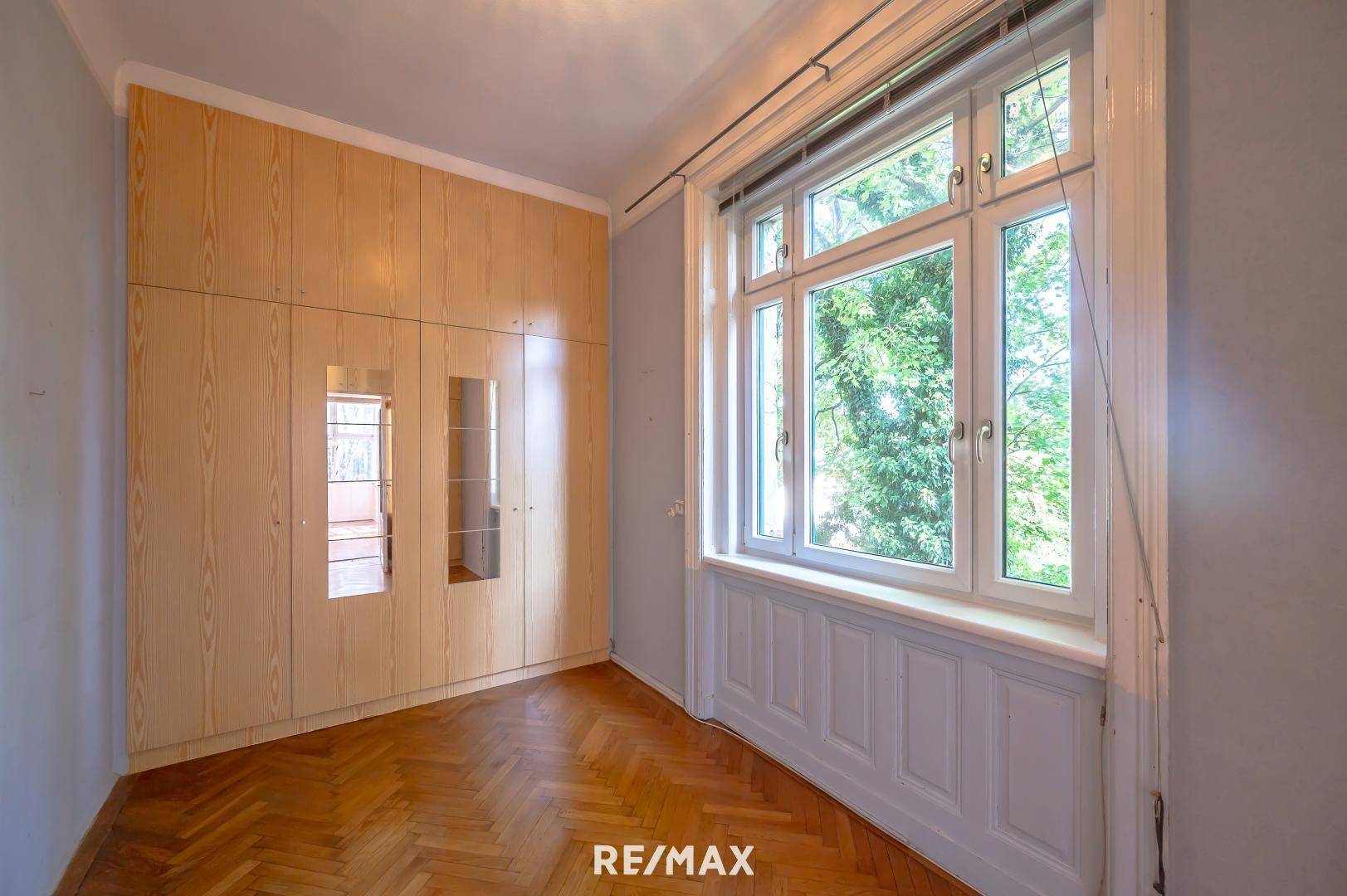 Schlafzimmer | Blick ins Grüne (1. Stock)