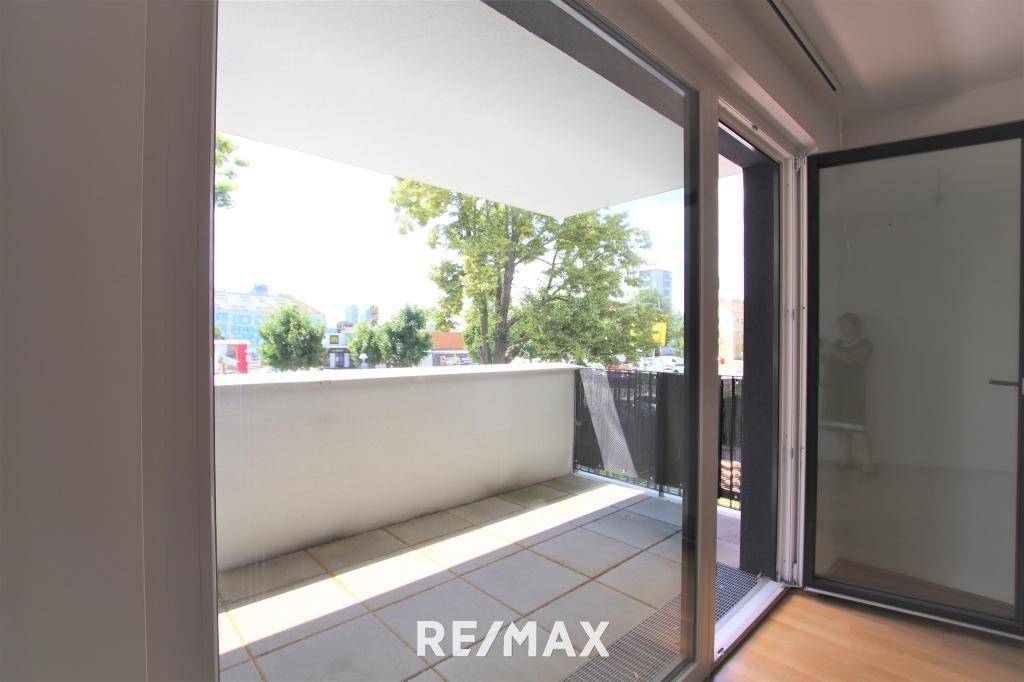 Balkon west-südseitig 1220 Wohnung 2-Zimmer