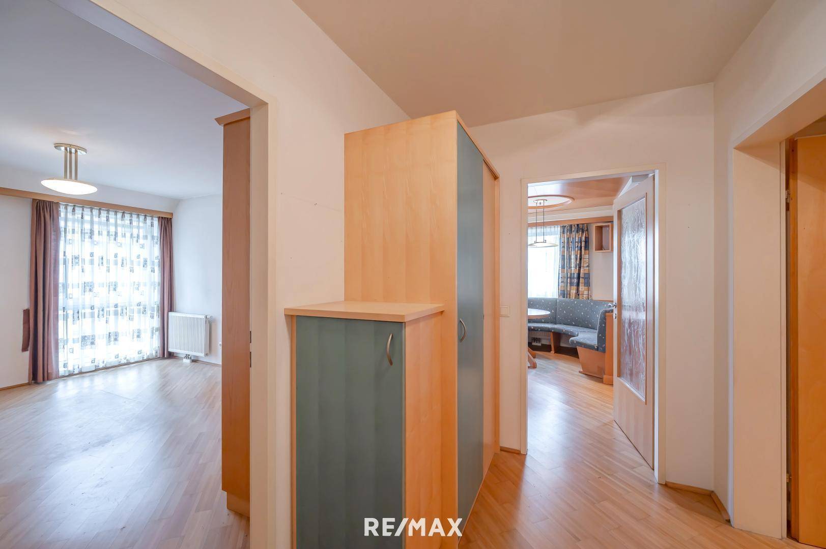 Blick ins freundliche Schlafzimmer