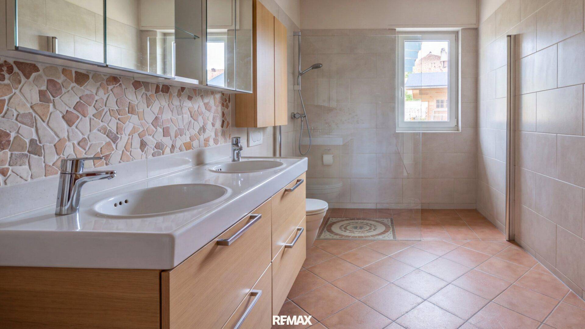 Badezimmer Untergeschoß Haus Bisamberg