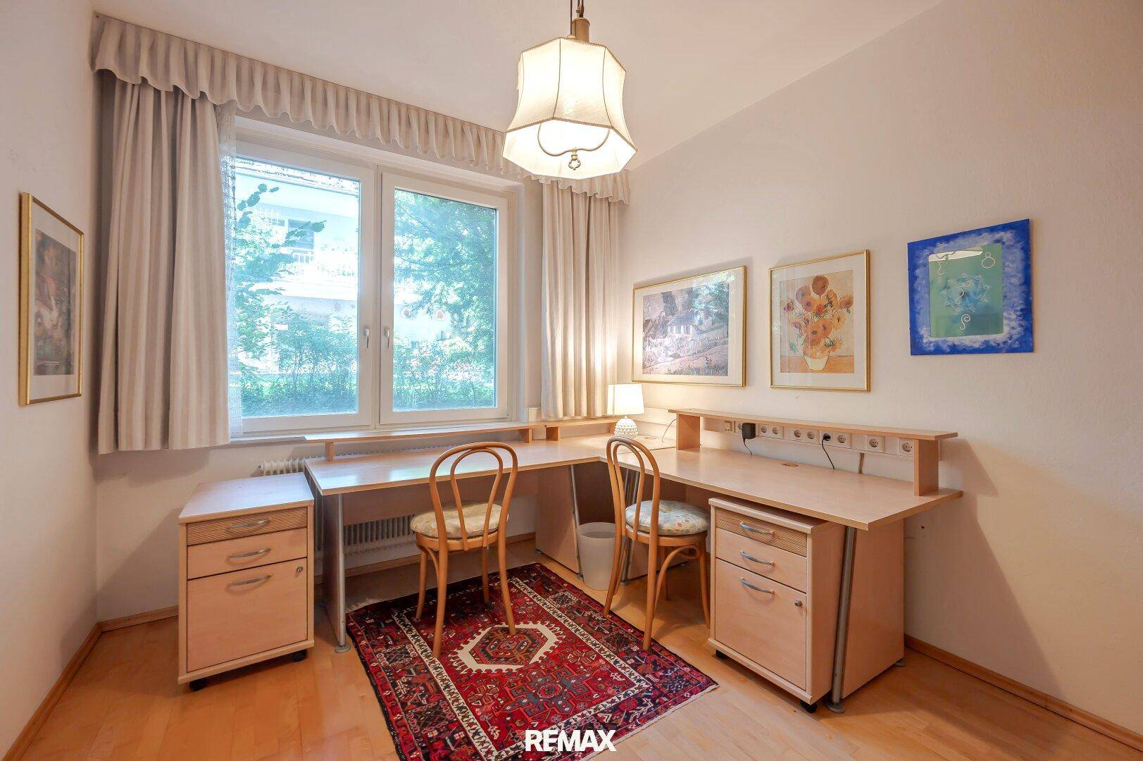 Schlafzimmer III