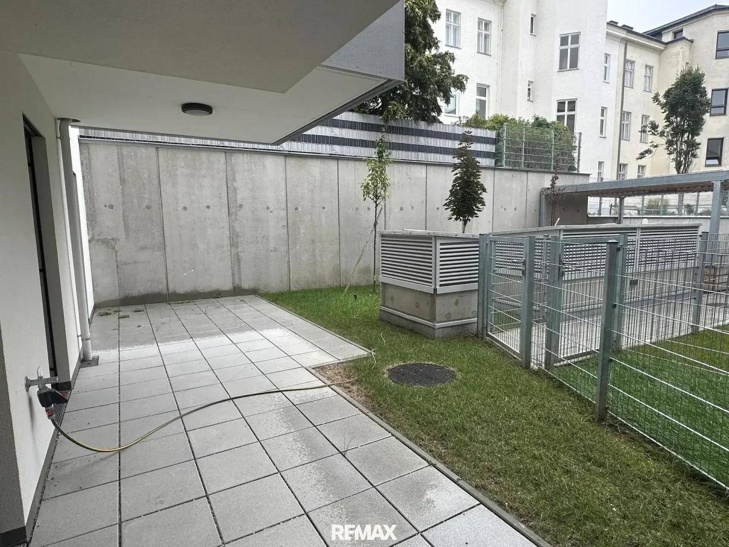 Terrasse u. Garten