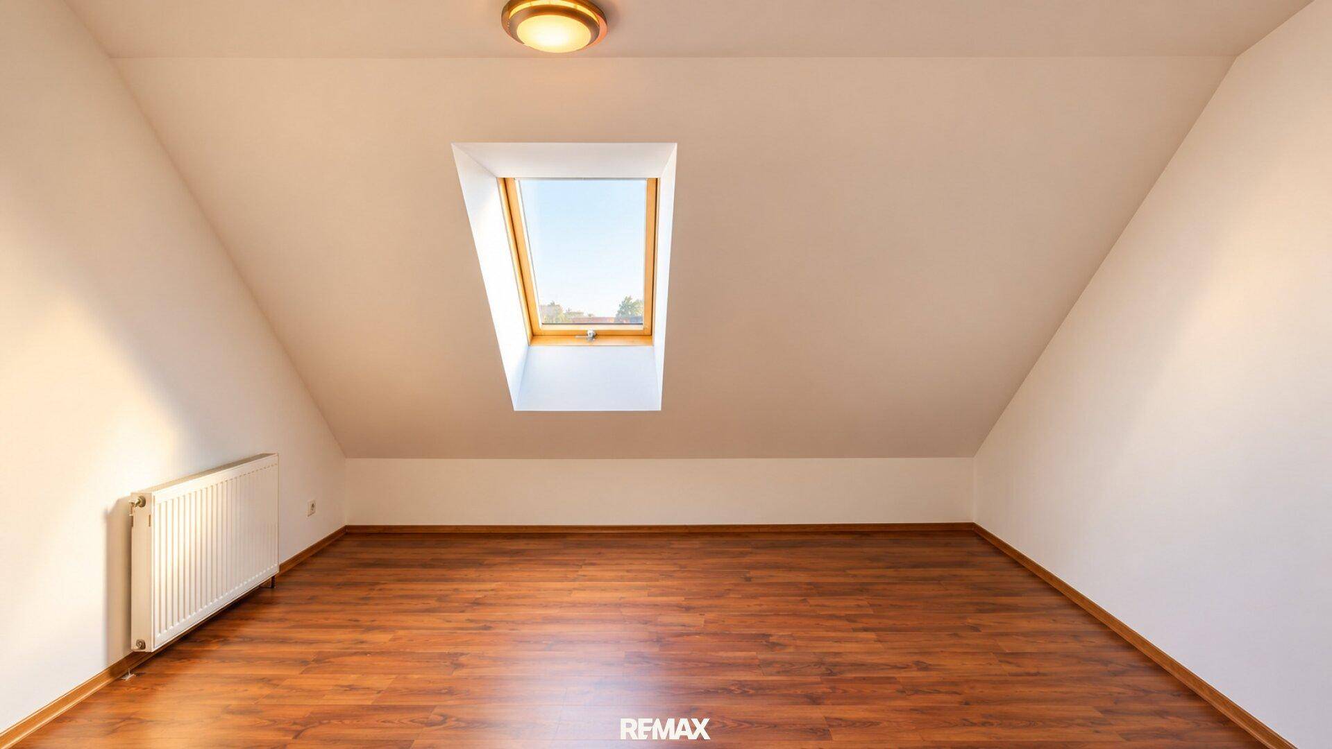 Wohnung 3 Dachgeschoss Schlafzimmer