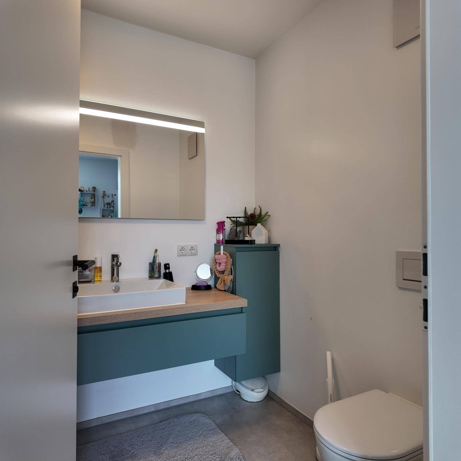 Badezimmer Kind