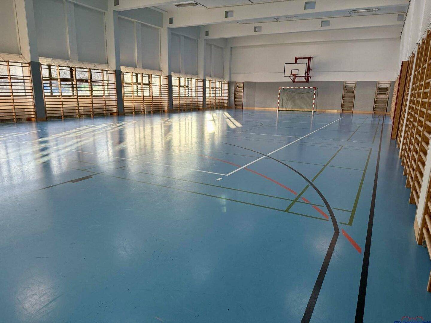 Sporthalle