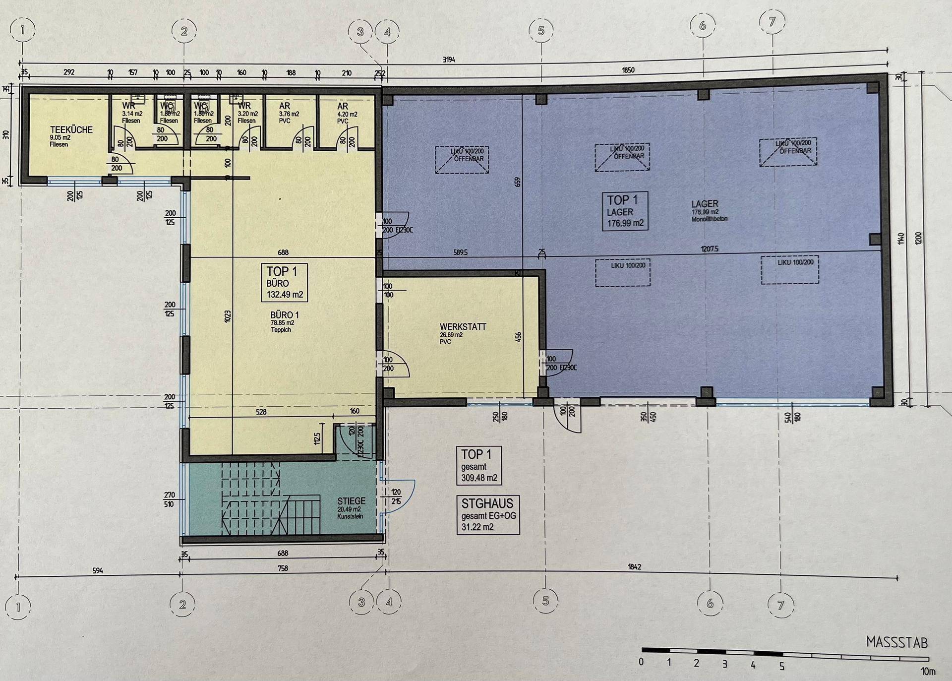 Grundrissplan mit Büros, Werkstatt, Lagerflächen und Teeküche auf zwei Ebenen.
