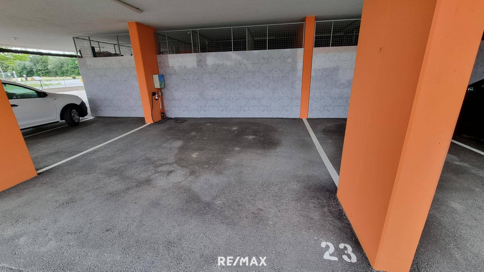 Parkplatz 2 (#23)