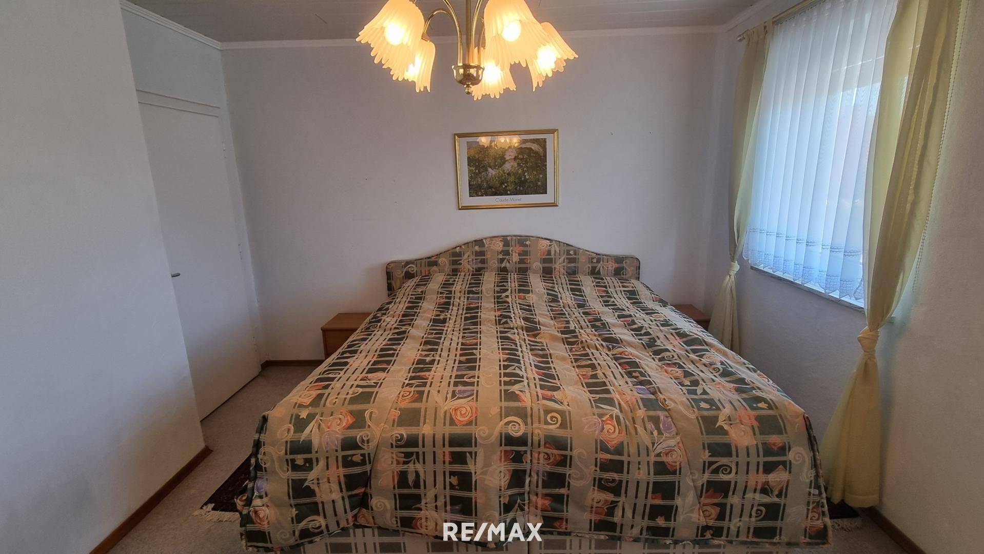 Schlafzimmer - OG