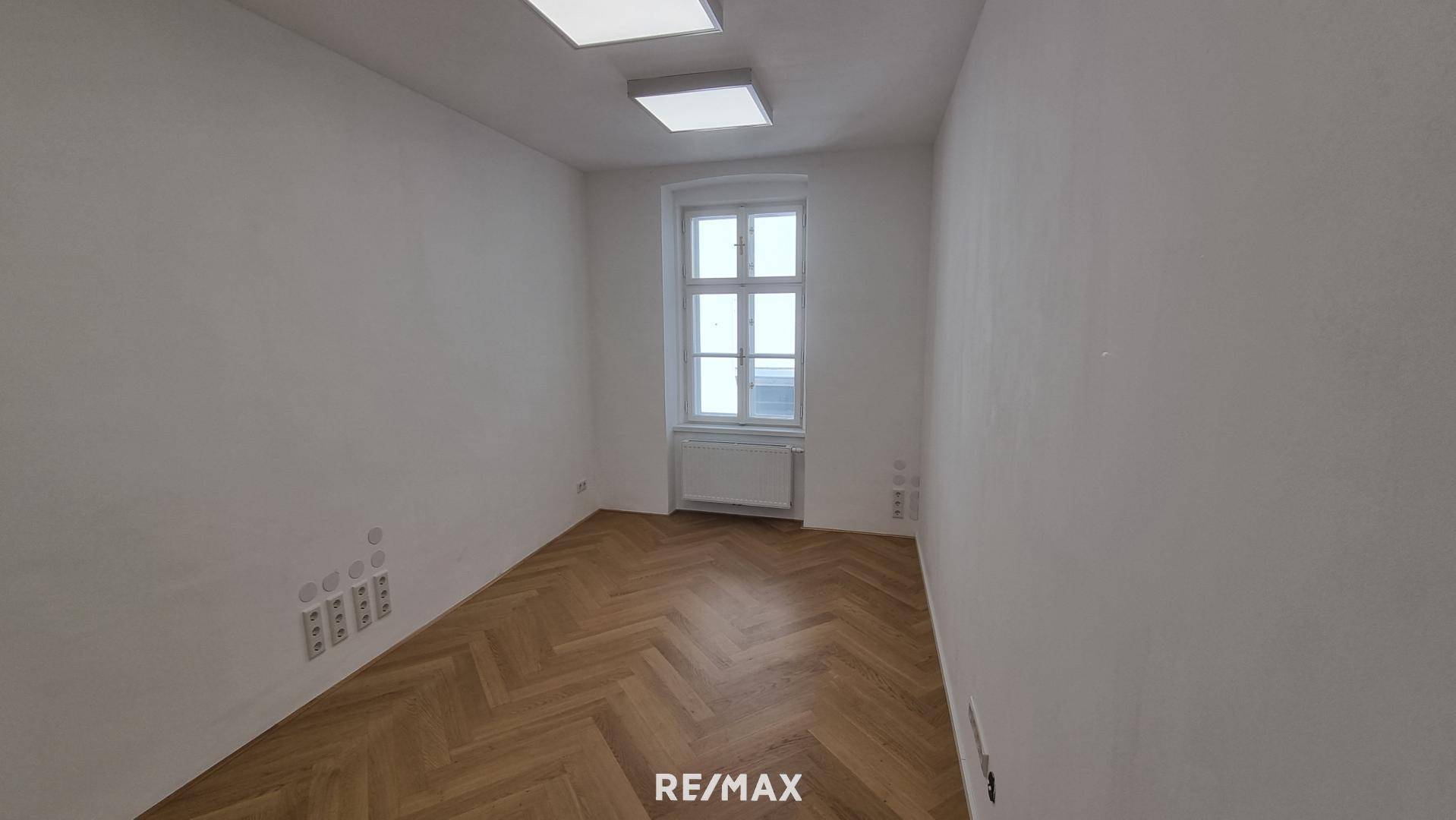 Büro 3