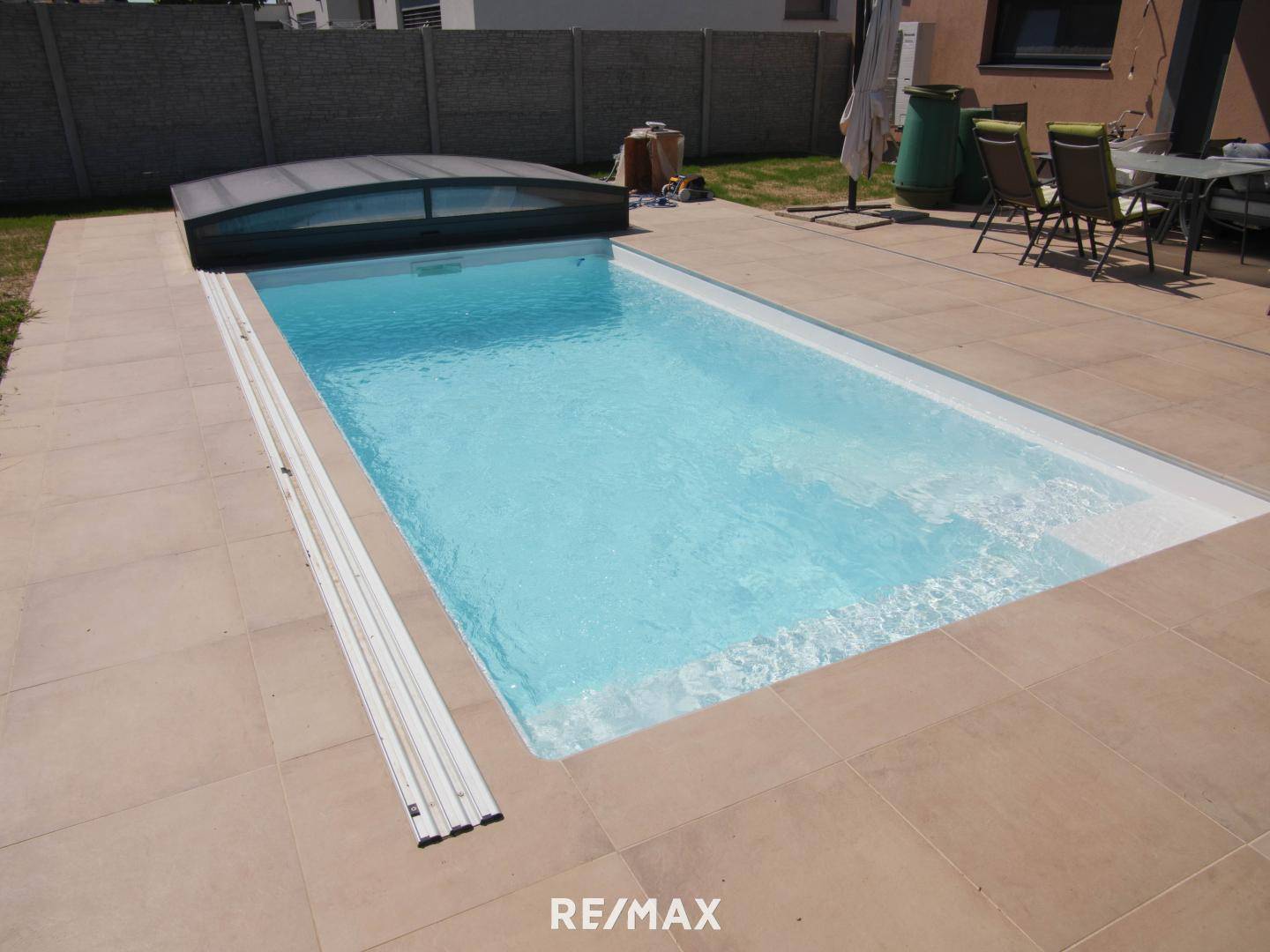 13.) Pool